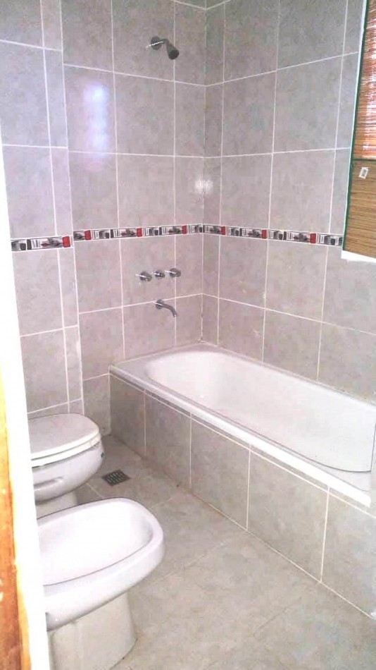 CHALET EN  SAN CARLOS