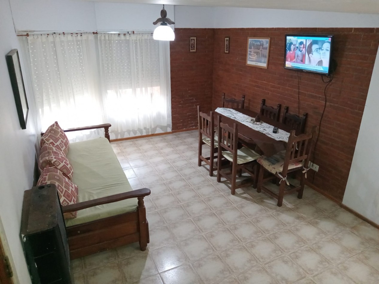 VILLA GESSEL DUPLEX  3 AMB.FRENTE AL MAR c/ COCHERA