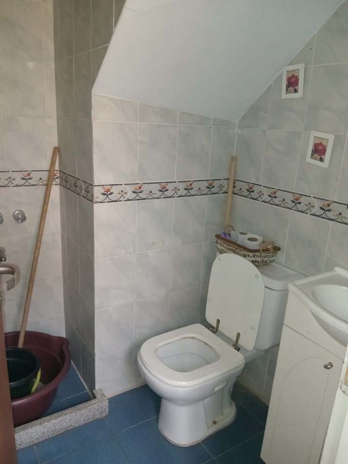 VILLA GESSEL DUPLEX  3 AMB.FRENTE AL MAR c/ COCHERA