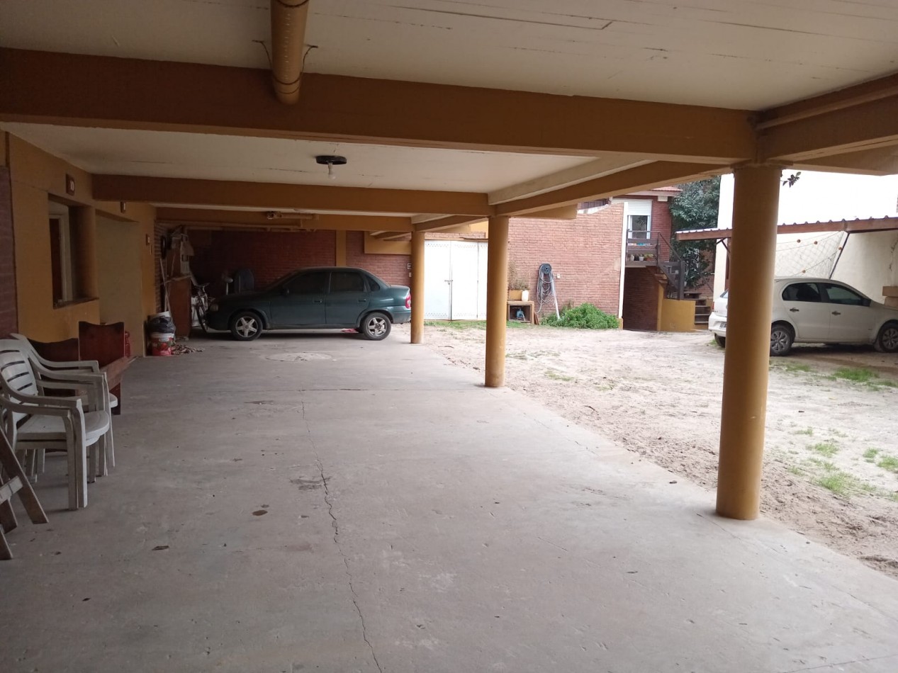VILLA GESSEL DUPLEX  3 AMB.FRENTE AL MAR c/ COCHERA