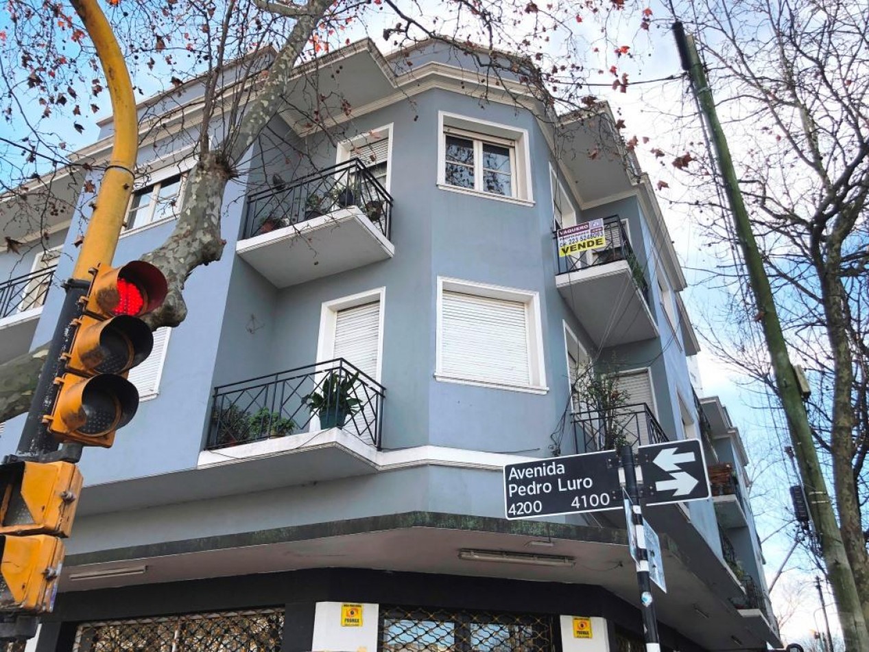 DEPARTAMENTO 4 AMBIENTES A LA CALLE