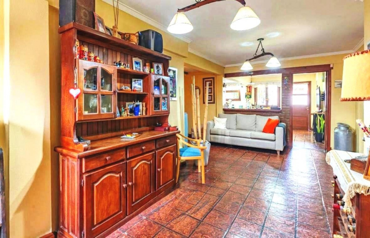 CHALET ZONA CENTRO  GUEMES