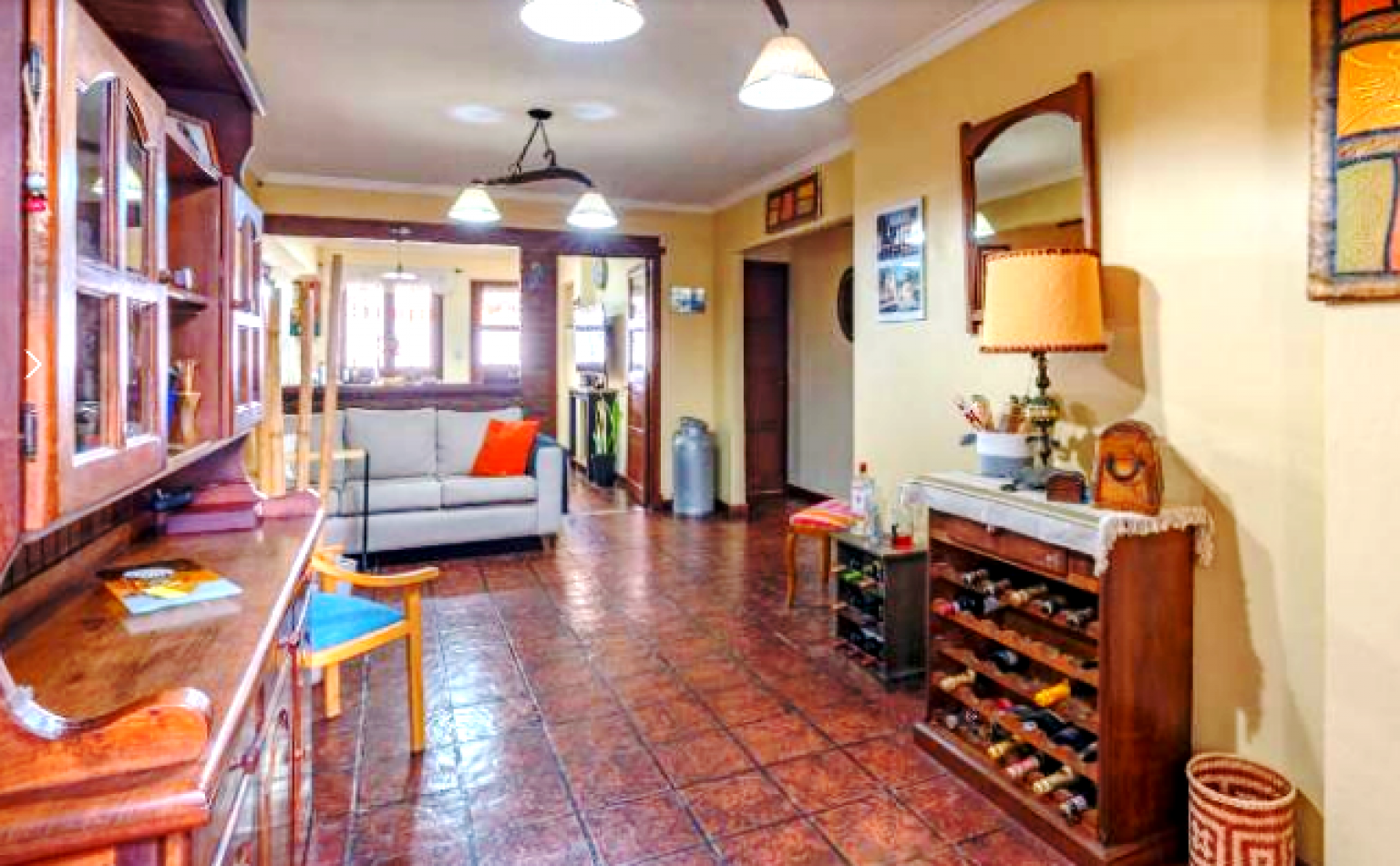 CHALET ZONA CENTRO  GUEMES